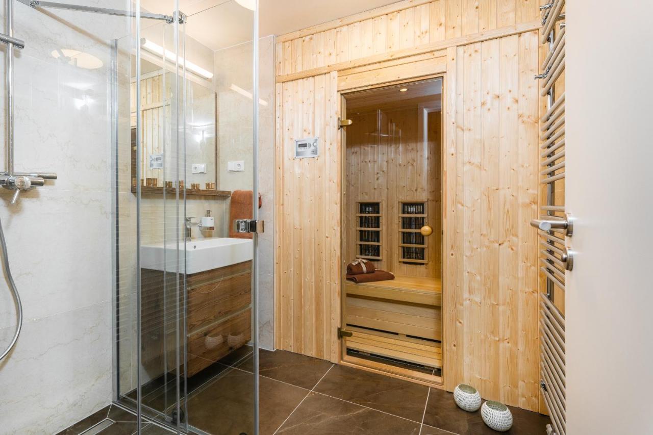 Residence Koubek - Apartmán A121 s infrasaunou Molo Lipno Lipno nad Vltavou Exterior foto